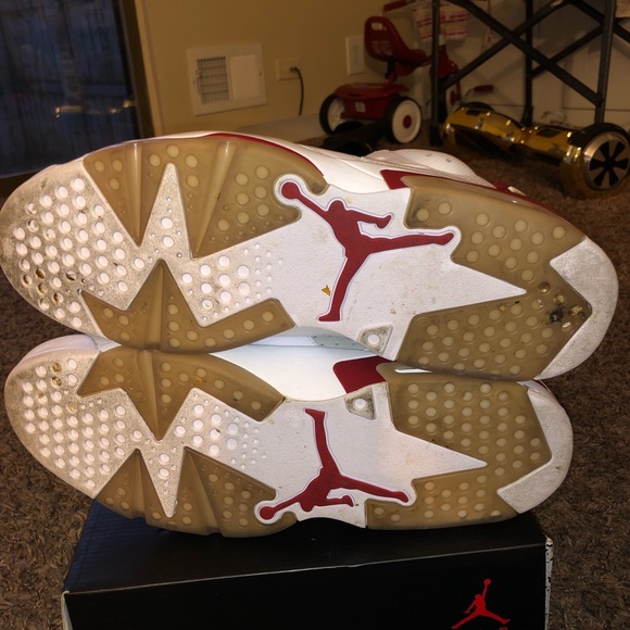 Men size 13 Jordan Retro 6 - Picture 6 of 6